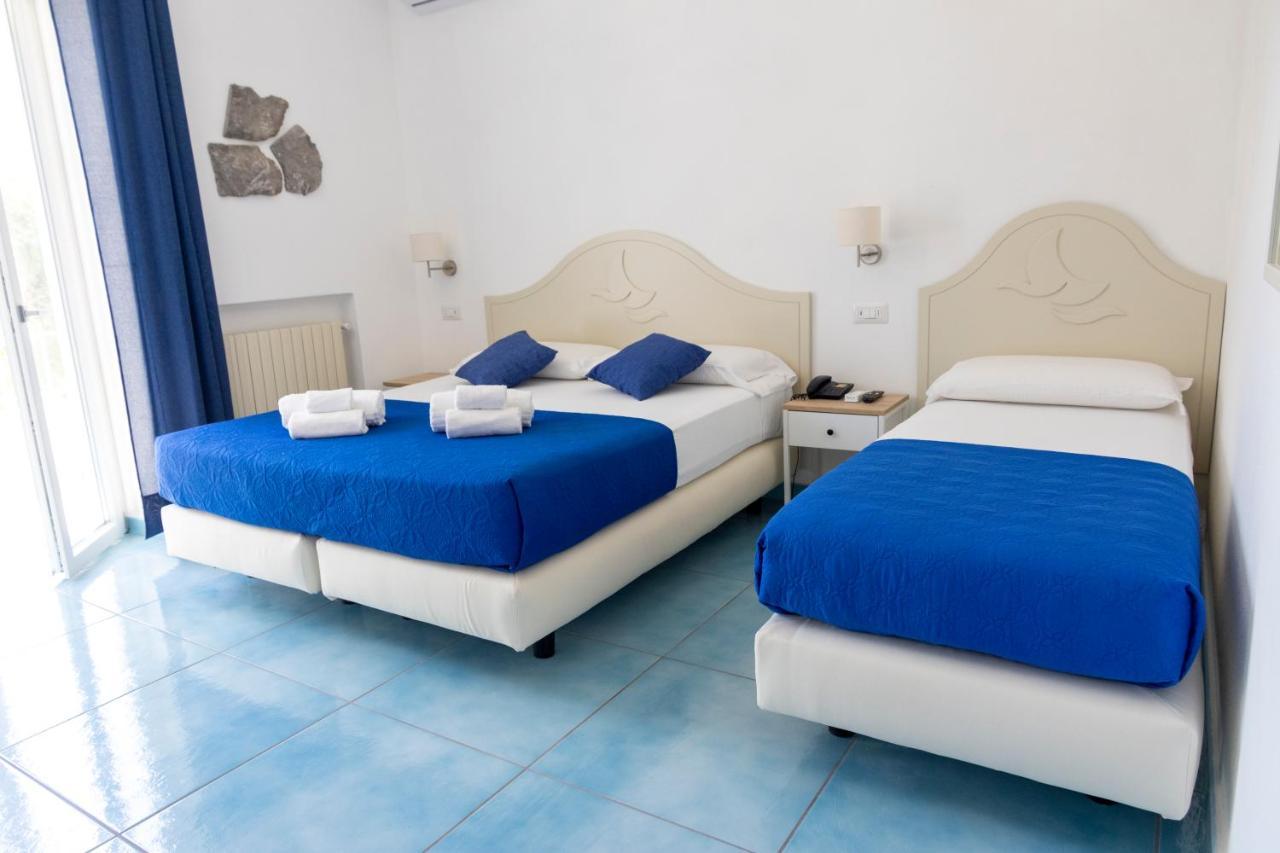 La Luna Hotel 3*