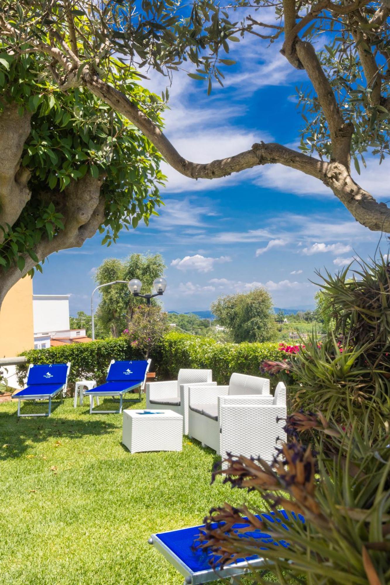 Hotel La Luna 3*